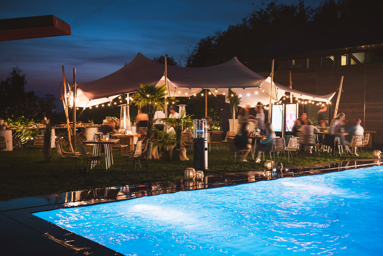 Créer une ambiance conviviale sans en faire trop