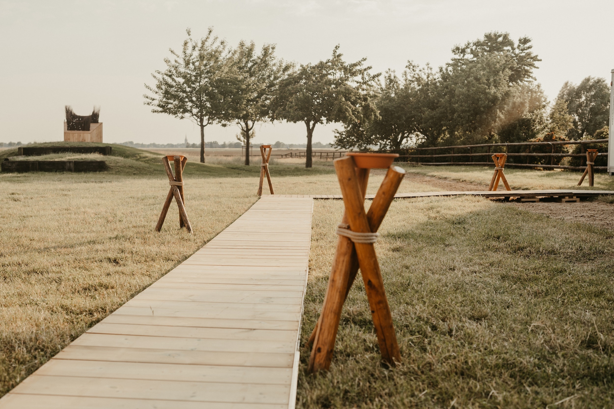 Les petits détails qui changent tout pour une fête privée extérieure