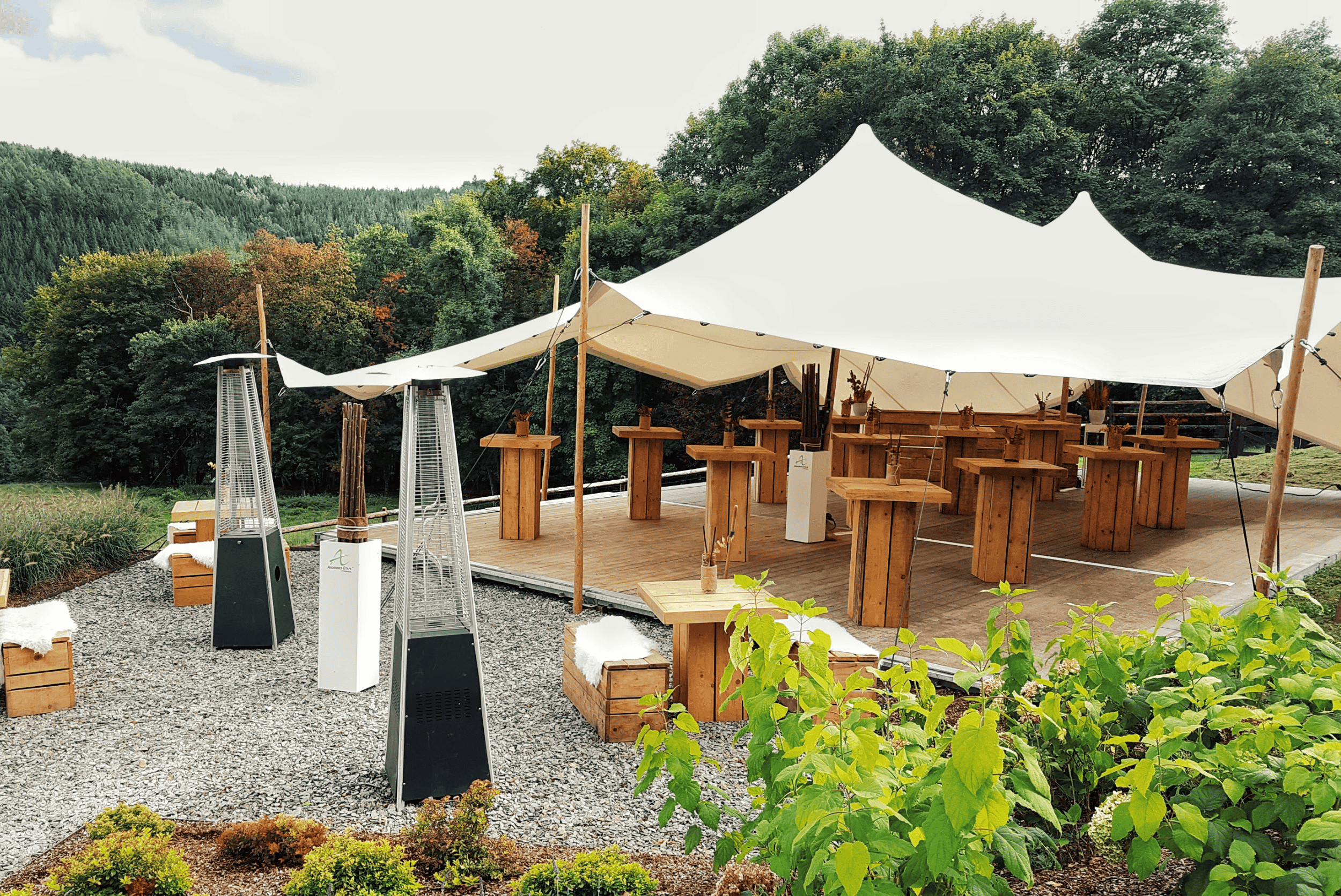 Organiser une réception d’entreprise en extérieur : les points clés